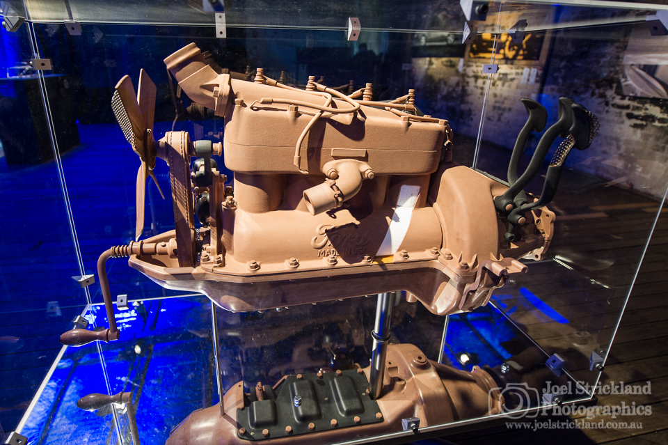 Outside the Oval - Ford Australia - Exhibition - 1000 Pound Bend Gallery - October 2014