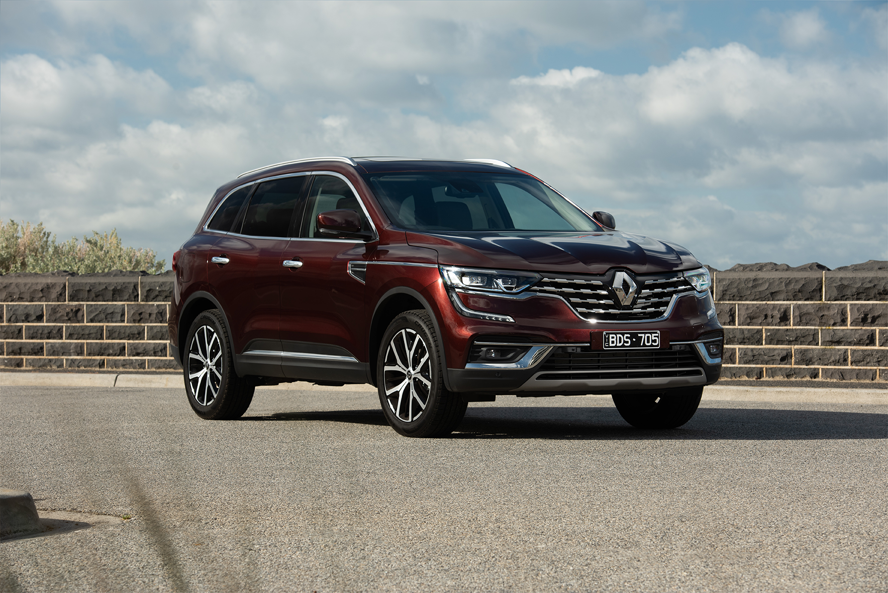 Joel-Strickland-19-2020-Renault-Koleos-Intens-Red-Shoot-046