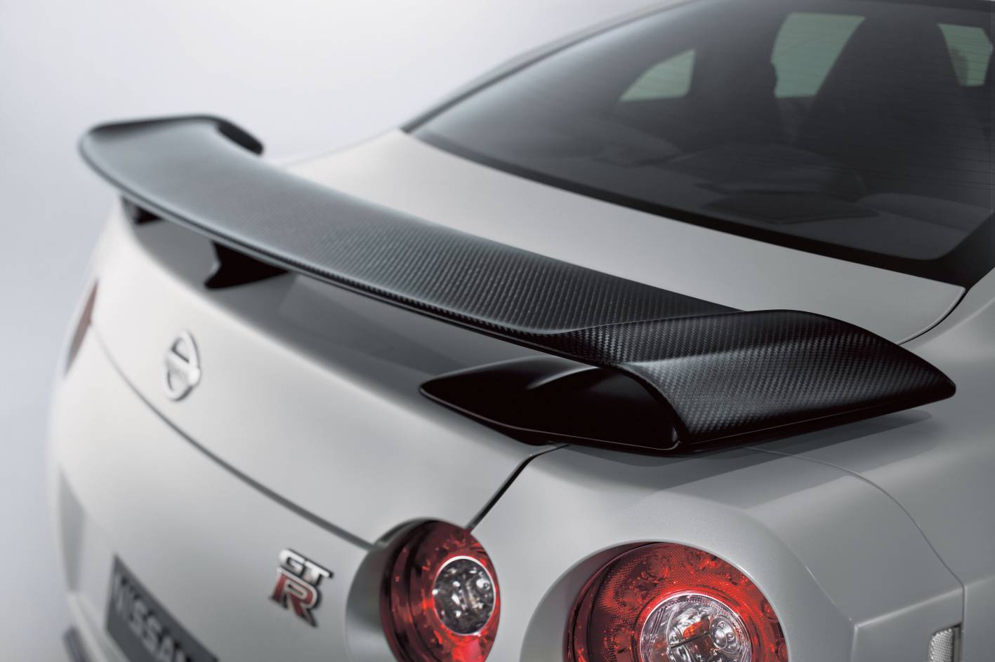 Nissan GT-R Black Edition