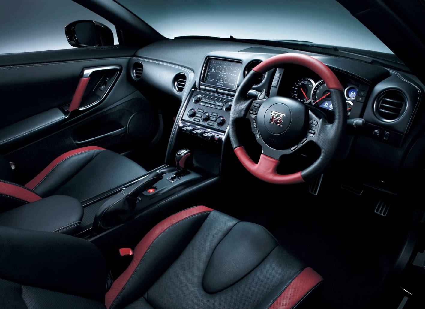 Nissan GT-R Black Edition